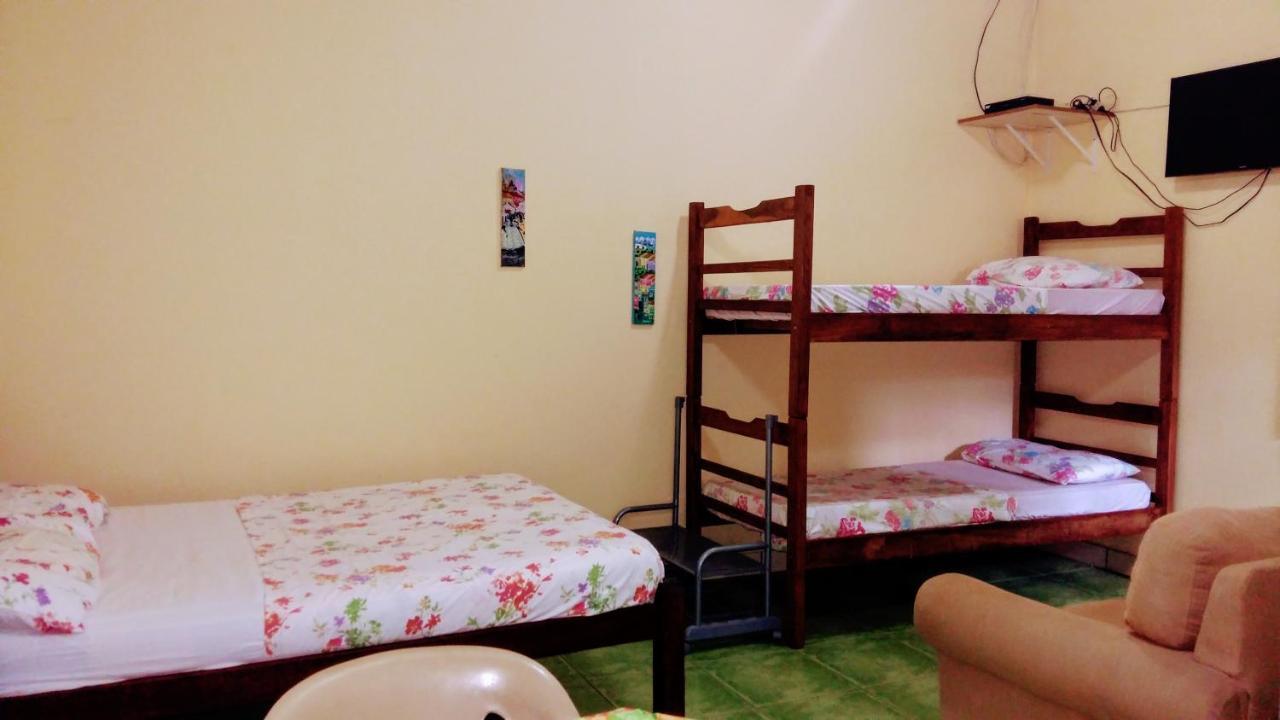 Trindade Hospeda - Estudios Vila C Esterno foto